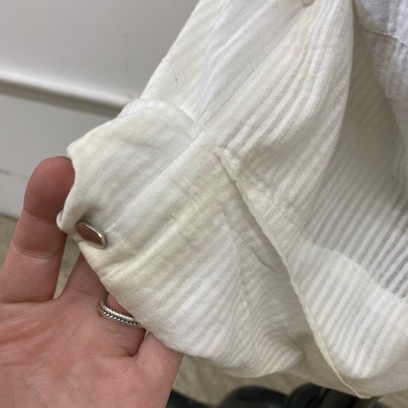 White Shorts Romper Button Down Front - Picture 4 of 4